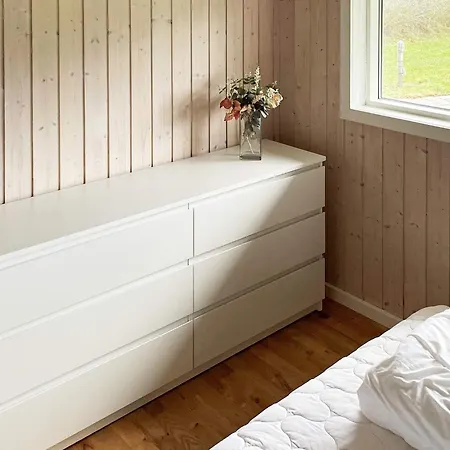 6 Person In Sydals-by Traum *